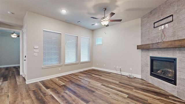 1537 Kessler Drive, Carrollton, TX 75006