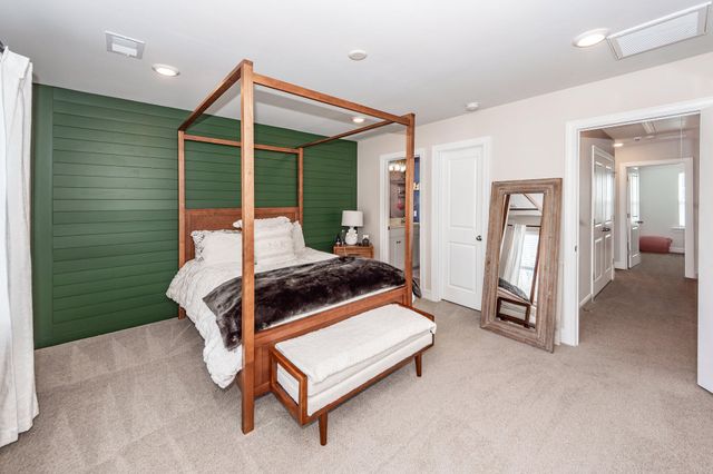 1247 Tice Lane, North Charleston, SC 29405