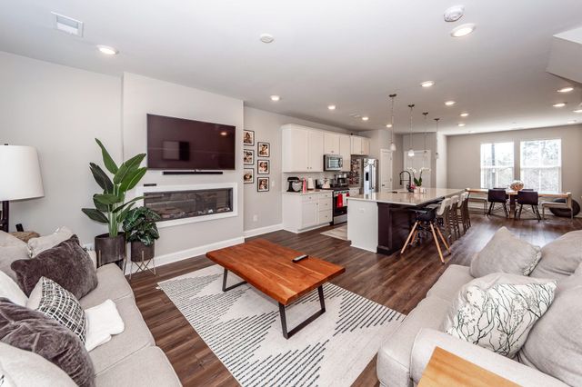 1247 Tice Lane, North Charleston, SC 29405