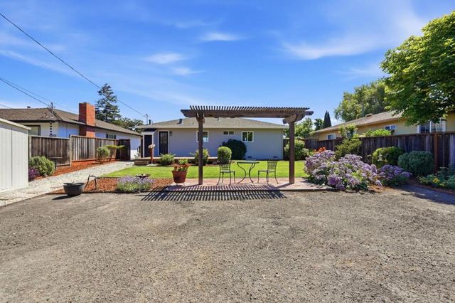251 Del Norte Avenue, Sunnyvale, CA 94085