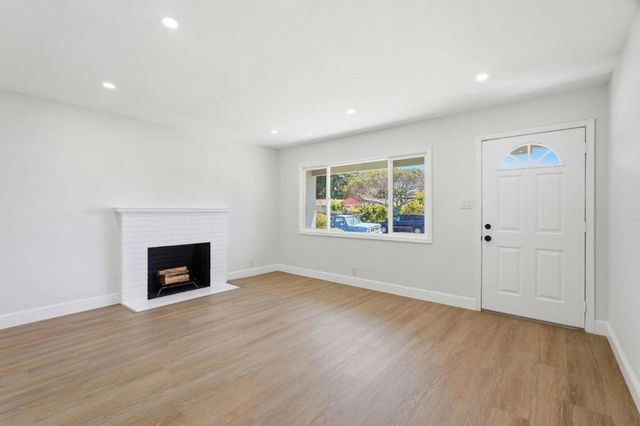 251 Del Norte Avenue, Sunnyvale, CA 94085