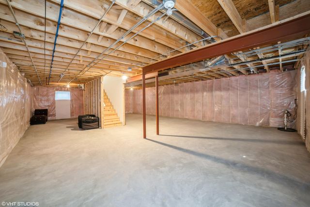 8569 Marshall Street, Merrillville, IN 46410