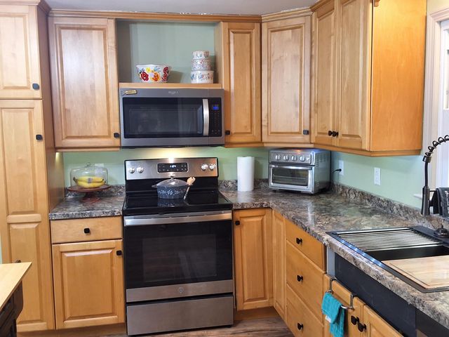 7 Will Drive, New Ipswich, NH 03071