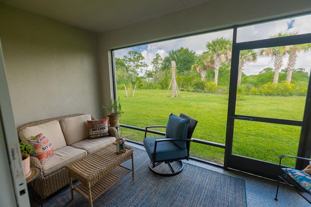 331 Raspberry Road, Fort Pierce, FL 34981