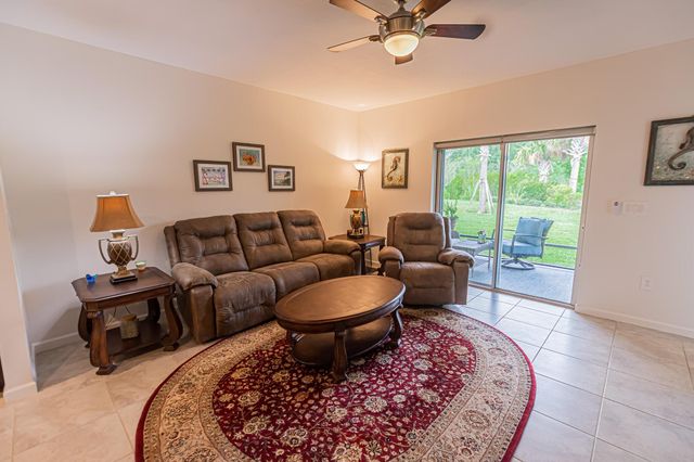 331 Raspberry Road, Fort Pierce, FL 34981
