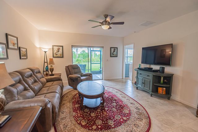331 Raspberry Road, Fort Pierce, FL 34981