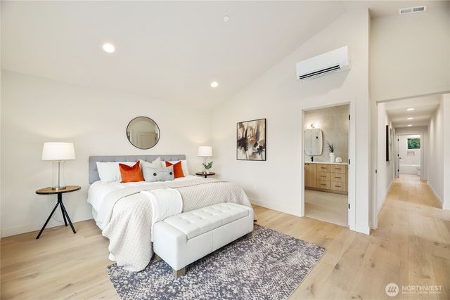 8108 126th Avenue NE, Kirkland, WA 98033