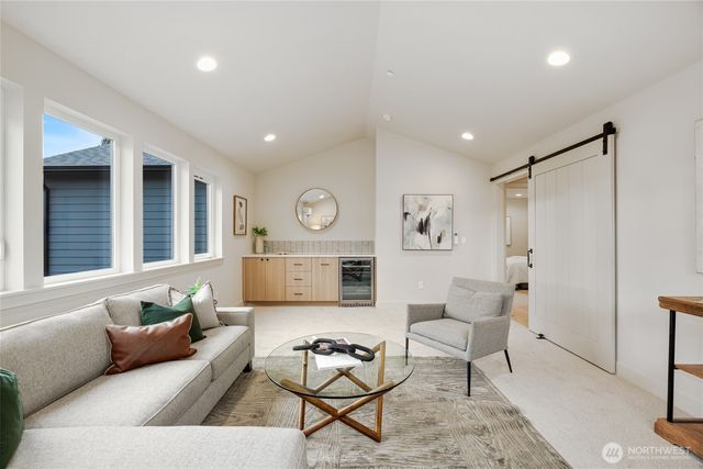 8108 126th Avenue NE, Kirkland, WA 98033