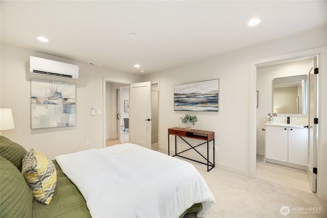 8108 126th Avenue NE, Kirkland, WA 98033