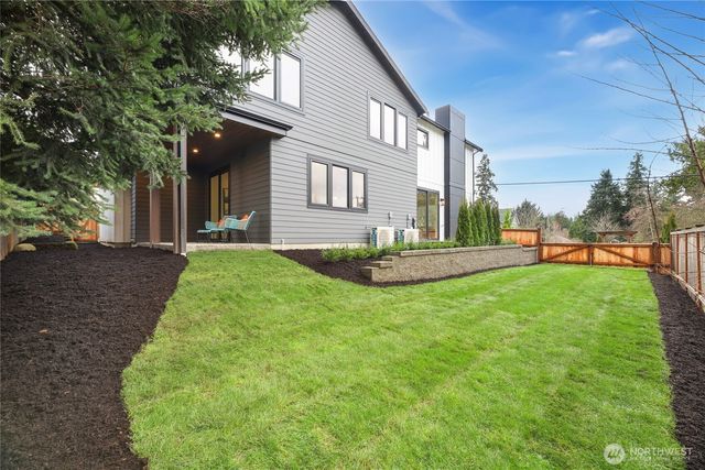 8108 126th Avenue NE, Kirkland, WA 98033