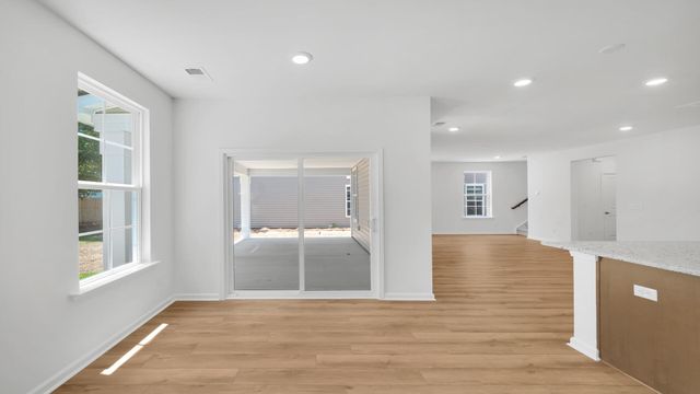 439 Cadbury Loop, Summerville, SC 29486