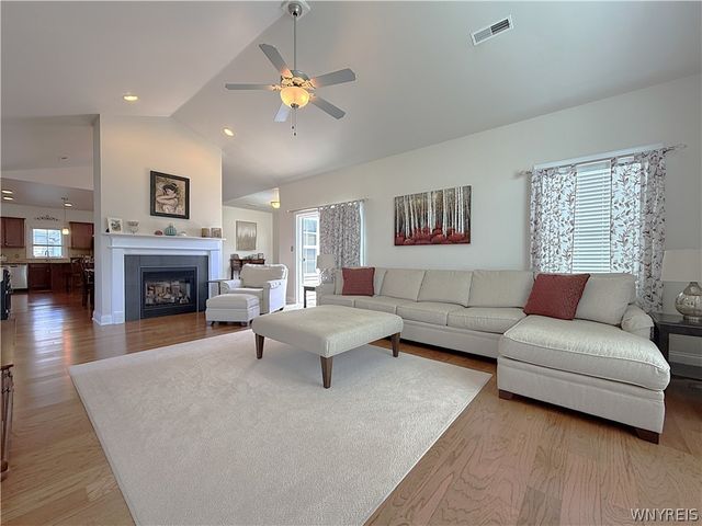 5665 Southwestern Boulevard 47A, Hamburg, NY 14075