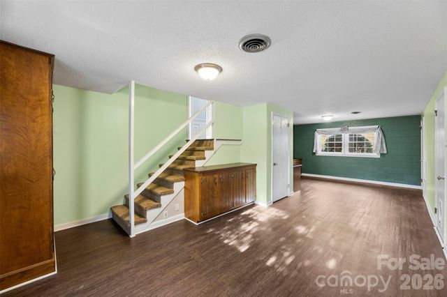 501 Eastwood Drive, Gastonia, NC 28054