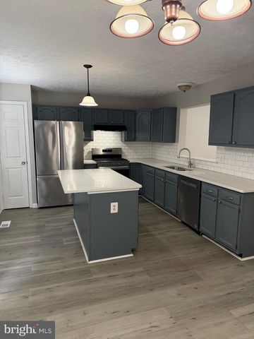 405 PARK COVE DR, Stafford, VA 22554