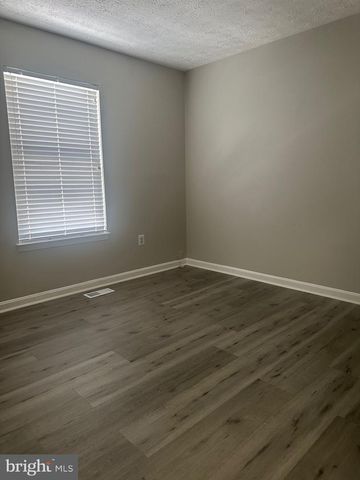 405 PARK COVE DR, Stafford, VA 22554