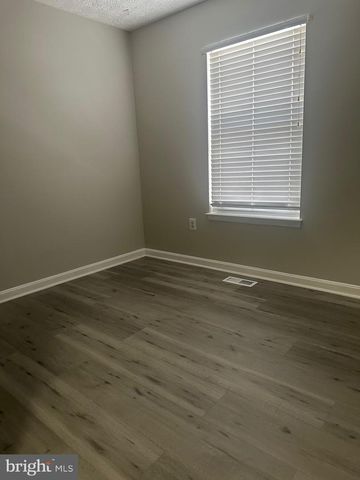 405 PARK COVE DR, Stafford, VA 22554