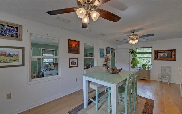 148 Brown Circle, Hartwell, GA 30643