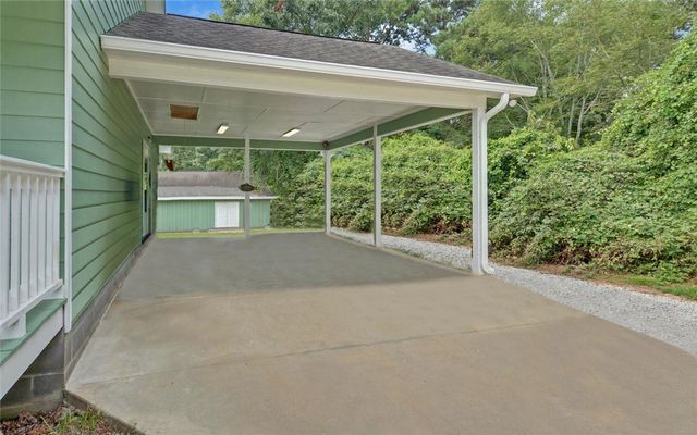 148 Brown Circle, Hartwell, GA 30643