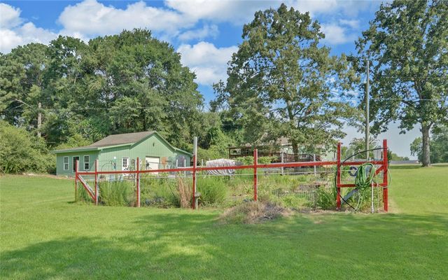 148 Brown Circle, Hartwell, GA 30643
