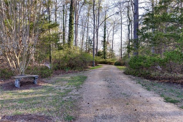 15465 Holly DR, Smithfield, VA 23430