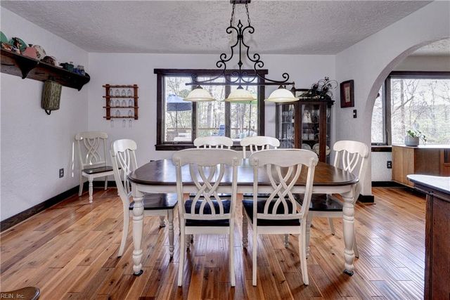 15465 Holly DR, Smithfield, VA 23430