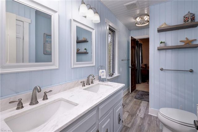 15465 Holly DR, Smithfield, VA 23430