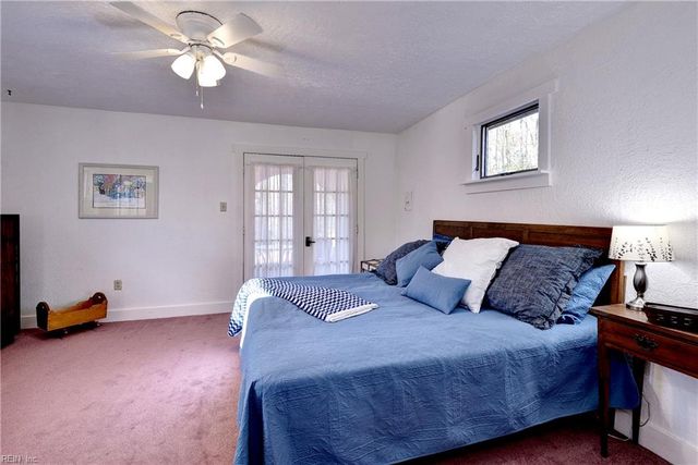15465 Holly DR, Smithfield, VA 23430