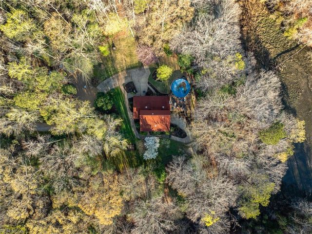 15465 Holly DR, Smithfield, VA 23430