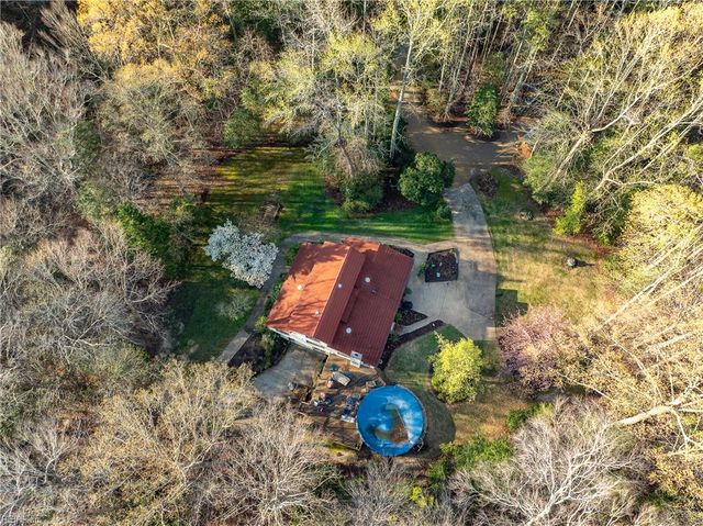 15465 Holly DR, Smithfield, VA 23430
