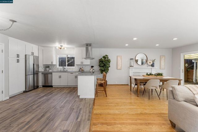 2283 Panoramic Dr, Concord, CA 94520