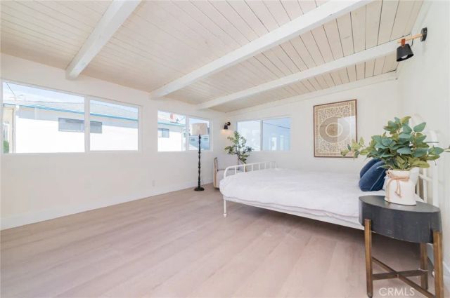 920 W Balboa, Newport Beach, CA 92661