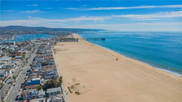 920 W Balboa, Newport Beach, CA 92661