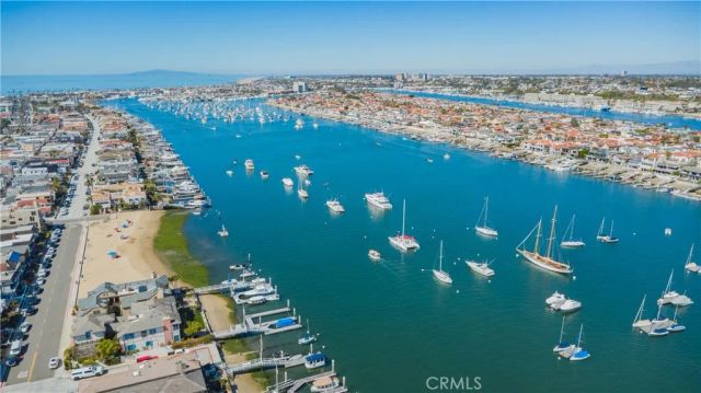 920 W Balboa, Newport Beach, CA 92661