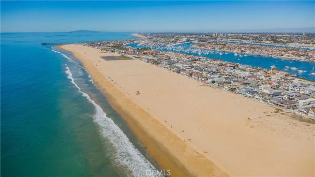 920 W Balboa, Newport Beach, CA 92661