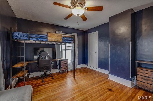 411 Center Street, Farmington, MO 63640