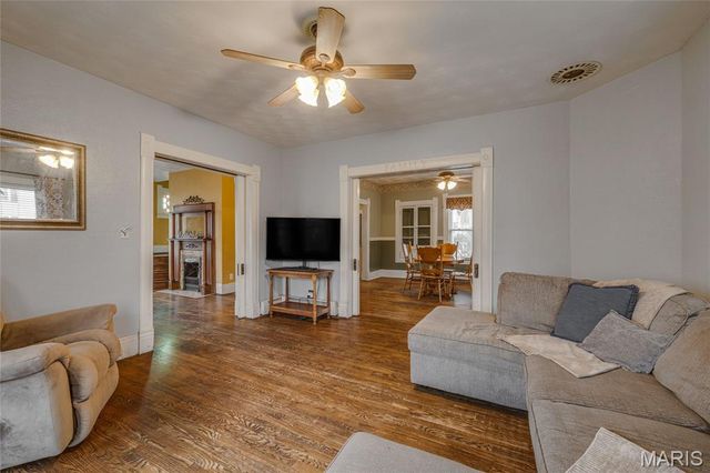 411 Center Street, Farmington, MO 63640