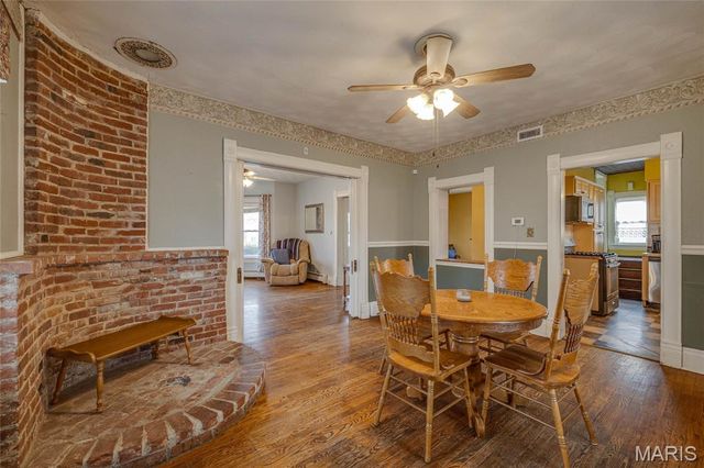 411 Center Street, Farmington, MO 63640