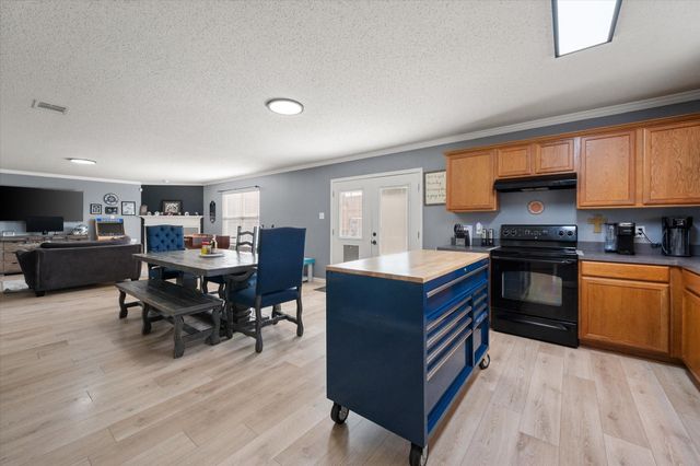 9732 Bragg Road, Fort Worth, TX 76177