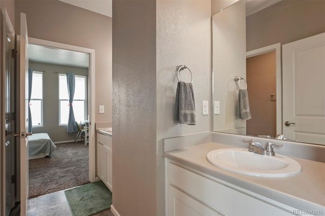 26893 E Archer Avenue, Aurora, CO 80018