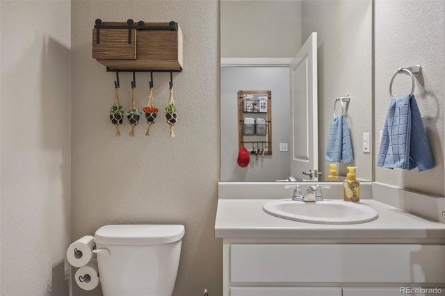 26893 E Archer Avenue, Aurora, CO 80018
