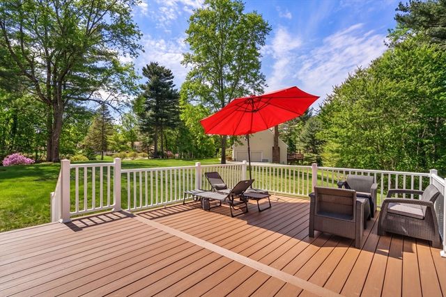 16 Heather Lane, Southborough, MA 01772