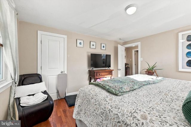 331 WESTPARK LN, Clifton Heights, PA 19018