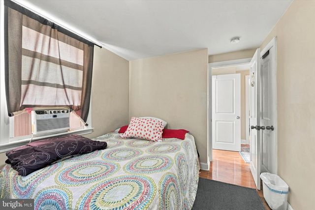 331 WESTPARK LN, Clifton Heights, PA 19018