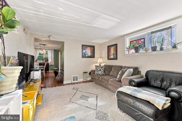 331 WESTPARK LN, Clifton Heights, PA 19018