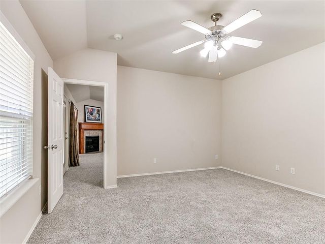 2129 Appalachian Trail, Edmond, OK 73003