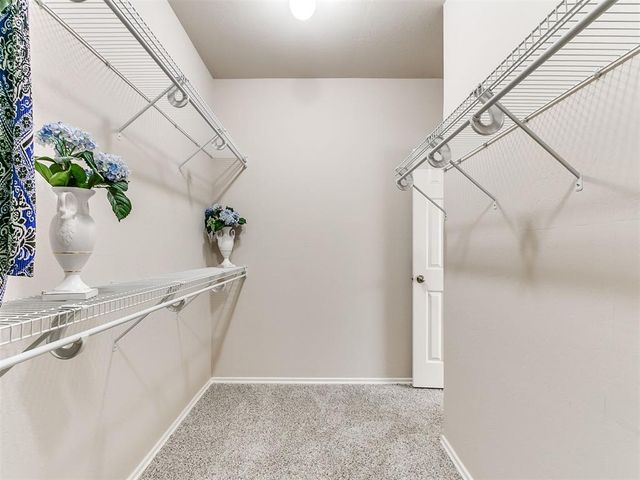 2129 Appalachian Trail, Edmond, OK 73003