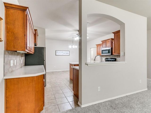 2129 Appalachian Trail, Edmond, OK 73003