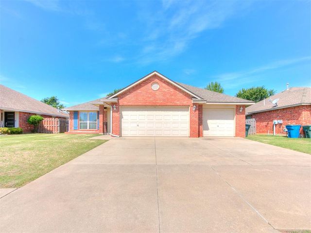 2129 Appalachian Trail, Edmond, OK 73003