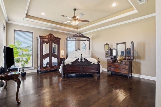 162 Ellis Spring Drive, Weatherford, TX 76085