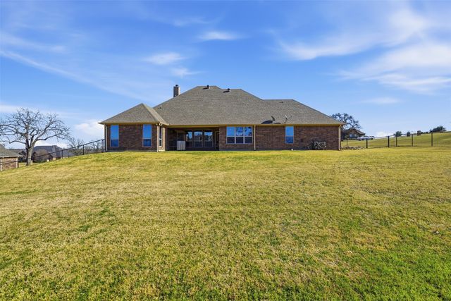 162 Ellis Spring Drive, Weatherford, TX 76085